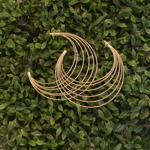 boutique brand Jewelry - Large Gold Colored Boho Chic Earrings